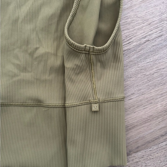Lululemon Power Pivot Ribbed Tank Top - Picture 4 of 5